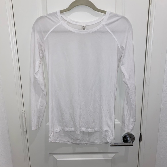 NWOT lululemon top - Picture 1 of 2